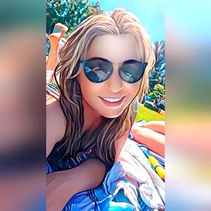 Meet your Posher, Amber